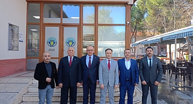 Turgutlu Belediye Başkan Adayları Seçim öncesi Kahvaltıda buluştu