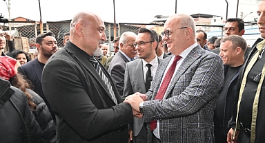 MHP'li Başkan Cengiz Ergün, Turgutlu'da Protestoyla karşı karşıya kaldı (Video)