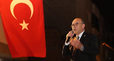 Çetin Akın’a Alankuyu Mahallesinde yoğun ilgi