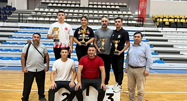 Manisa Kick Boks Şampiyonası'nda Nefes Kesen Mücadeleler