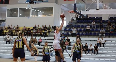 Turgutlu Belediyespor Kadın Basketbol Takımı Ankara Deplasmanında