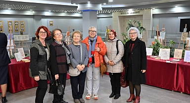 Başkan Zeyrek Kalem, Kağıt, Mürekkep ile Şiir Yolculuğu Sergisini Açtı