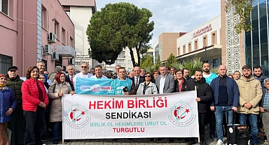 Turgutlu'da Aile Hekimlerinden 'Eziyet Yönetmeliği' Tepkisi (Videolu Haber)